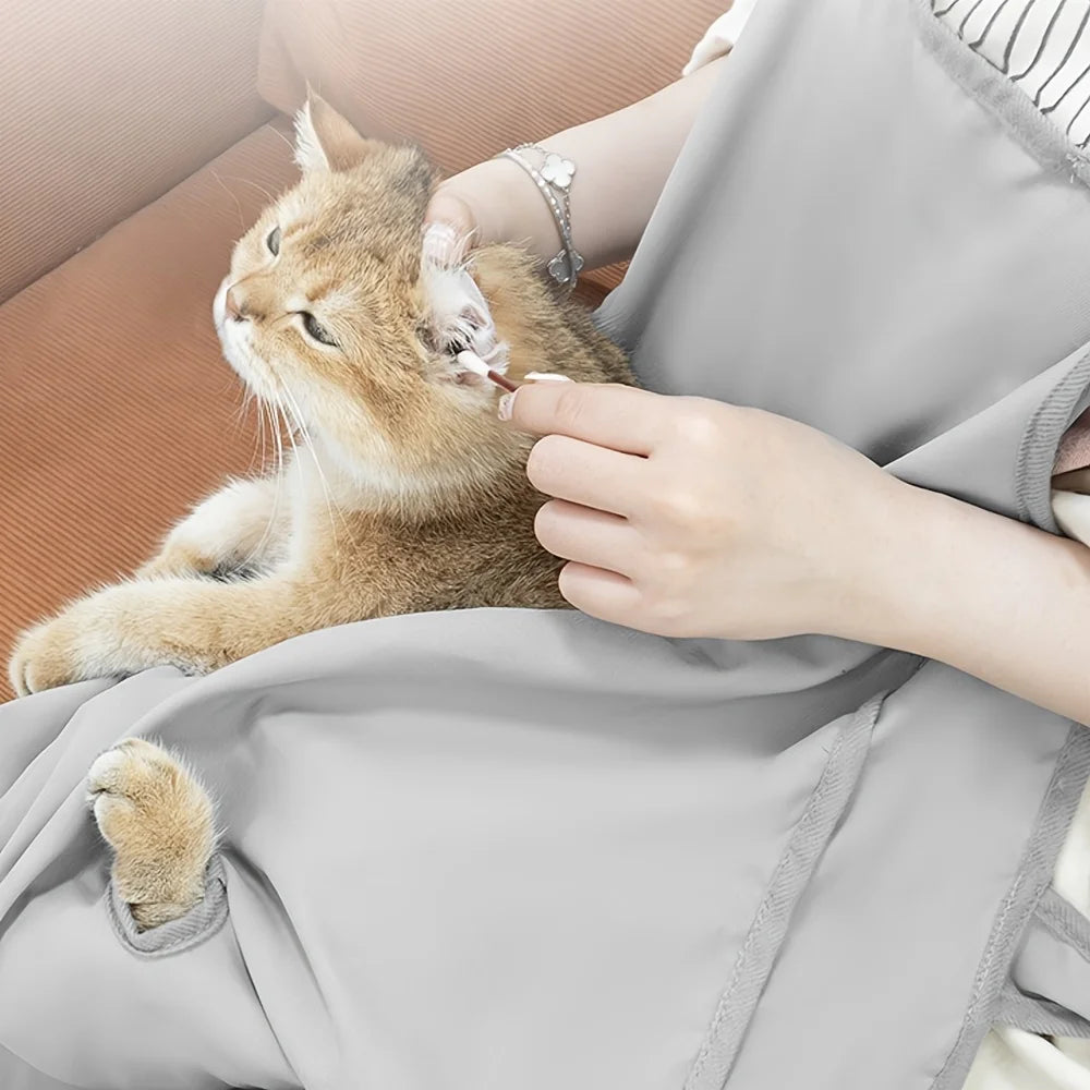 Portable Pet Carrier Pouch,Anti-Scratch ,Comfortable Cat Sling Bag for Outings-Easy Nail Trimming&Ear Cleaning Assistant